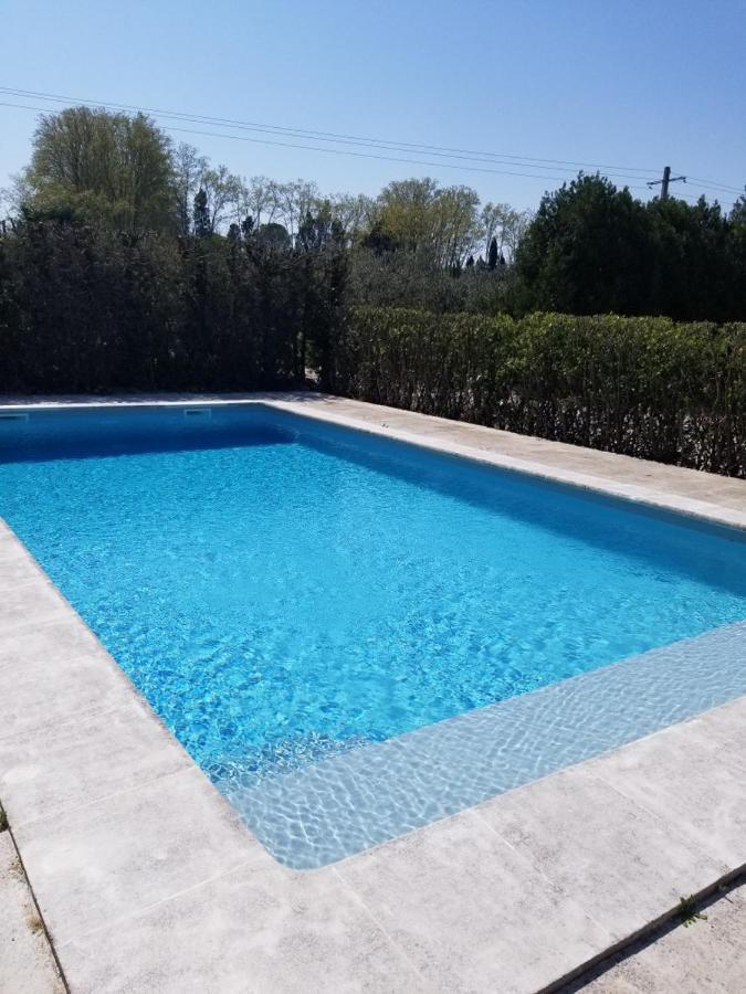 Appartement 2 Pers Avec Acces Piscine Saint-Rémy-de-Provence Exterior foto